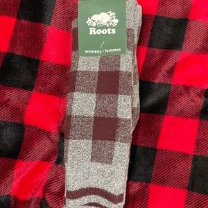 Plaid Roots Socks